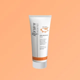 کرم ضد آفتاب بی رنگ SPF50 راکوتن